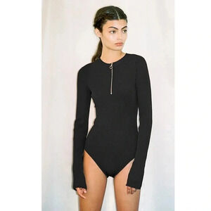 PARI DESAI TIFF SWEATER BODYSUIT BLACK RIBBED LONG SLEEVE O ZIPPER STRETCHY S